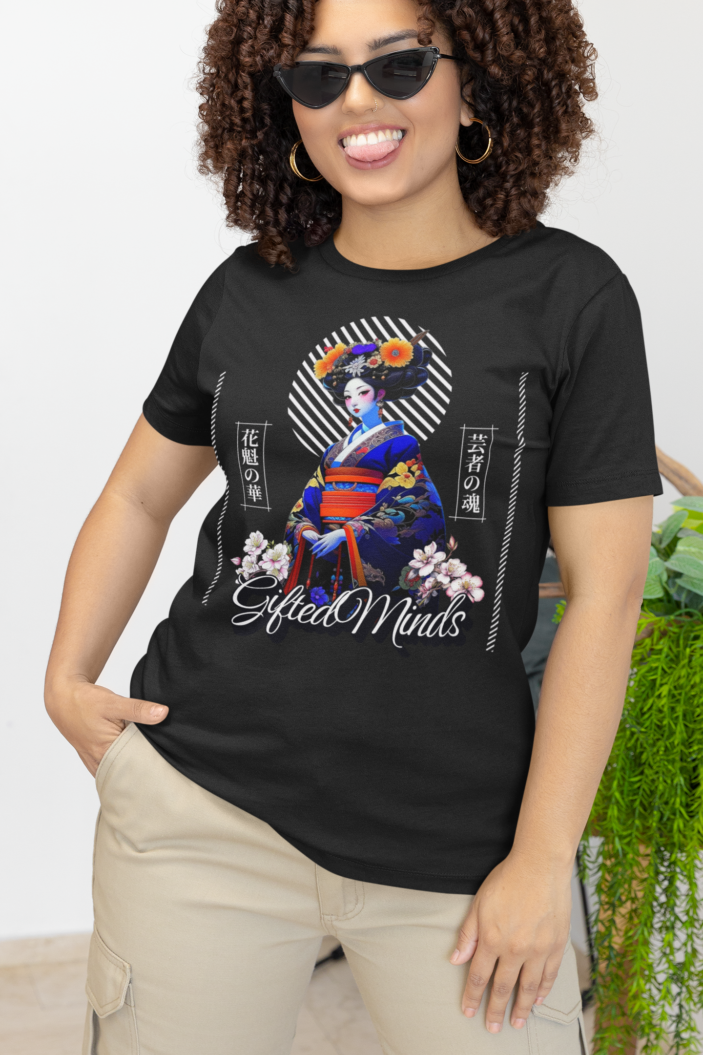 Japanese Geisha T-shirt - GFTD MNDS