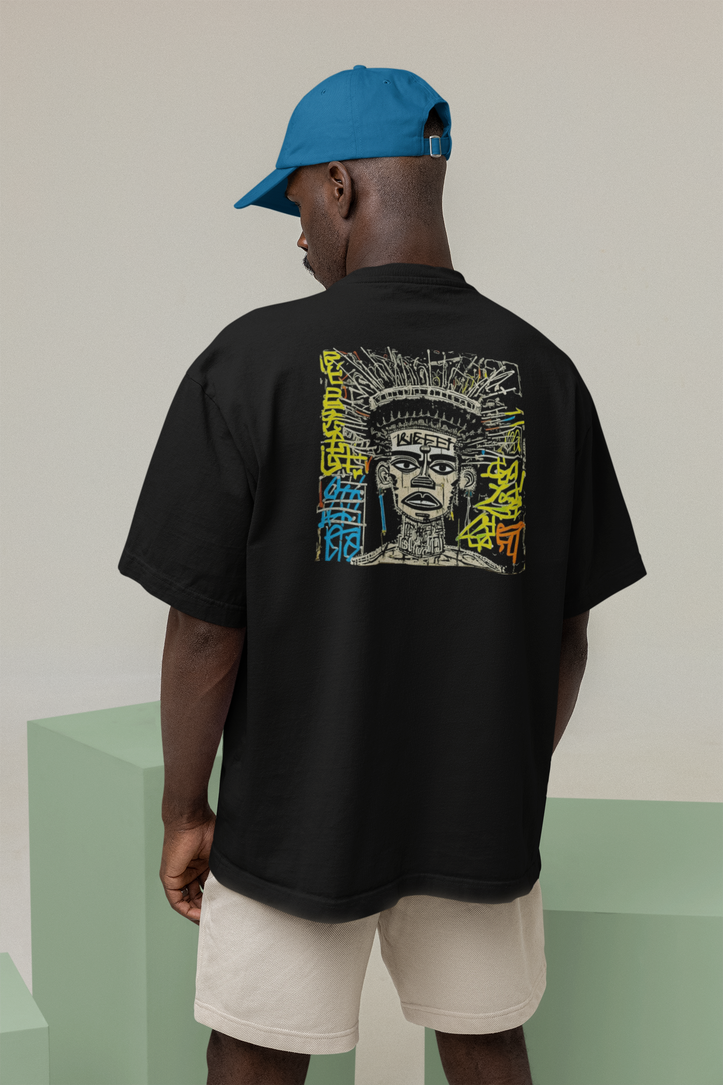 Eccentric Egyptian Queen Short Sleeve Tee - GFTD MNDS