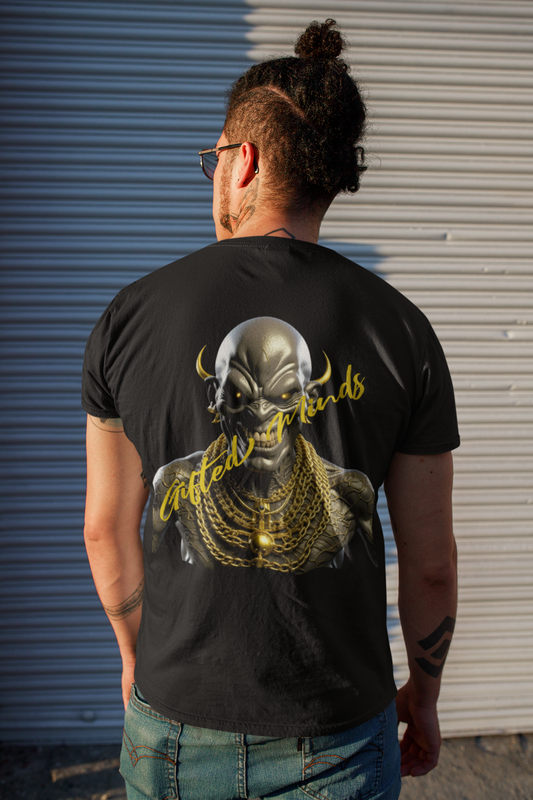 Menacing Alien Short Sleeve Tee - GFTD MNDS