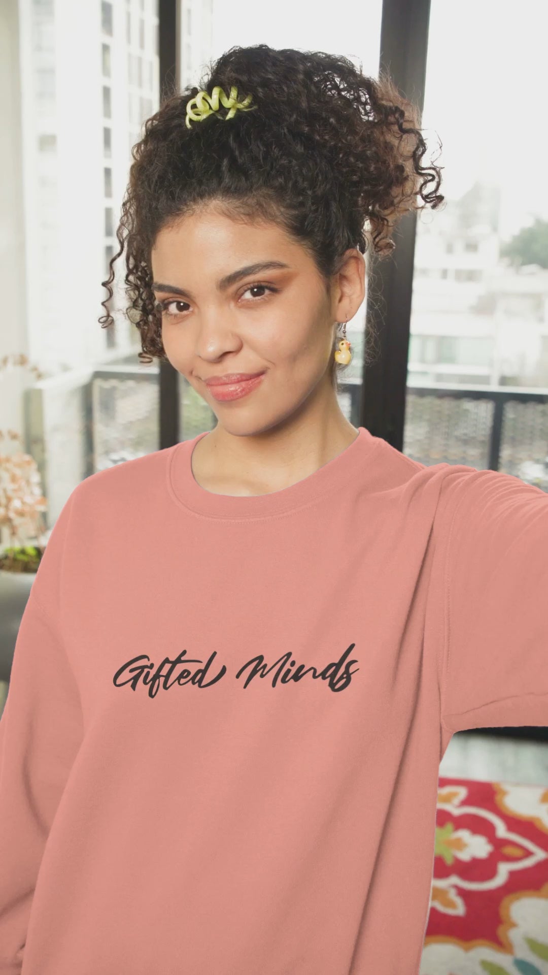 Gifted Minds Large Script Premium Sweatshirt